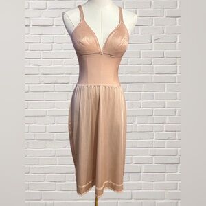 Vintage Olga Invisible Touch Bodysilk Slip Dress Built-In Bra 36B Nude